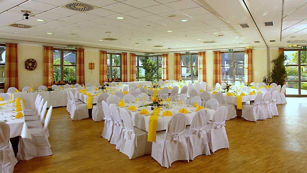 Westfaelischer Hof Lugde Ngoại thất bức ảnh